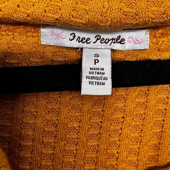 Free People Waffle Knit Cowl Neck Tunic Top Small Rust Orange Boho Layered Hem - Picture 3 of 6